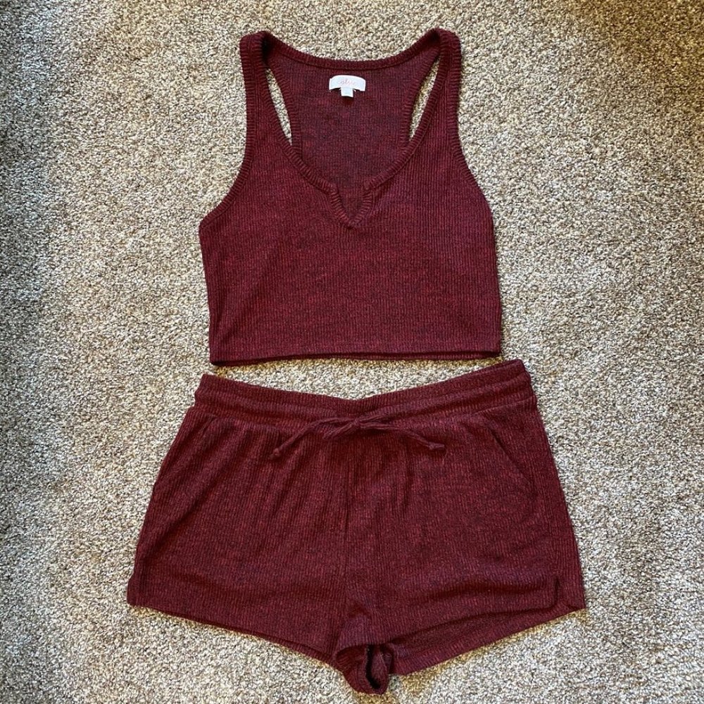 Colsie Lounge Set